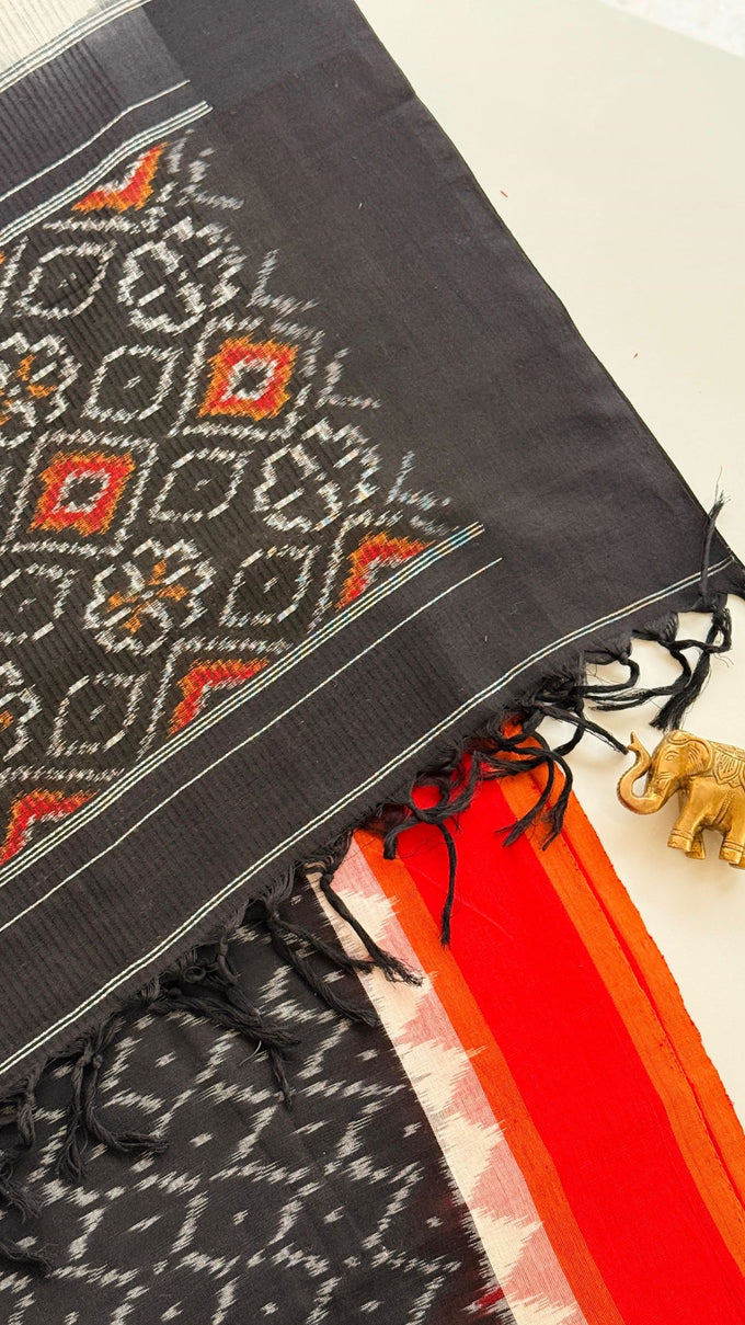 Black Ikat Top & Off White Ikat Dupatta