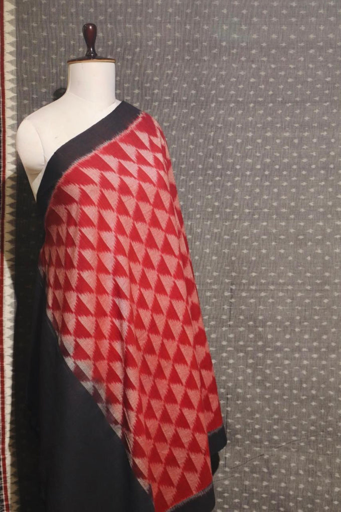 Gray Ikat Top & Maroon Ikat Dupatta